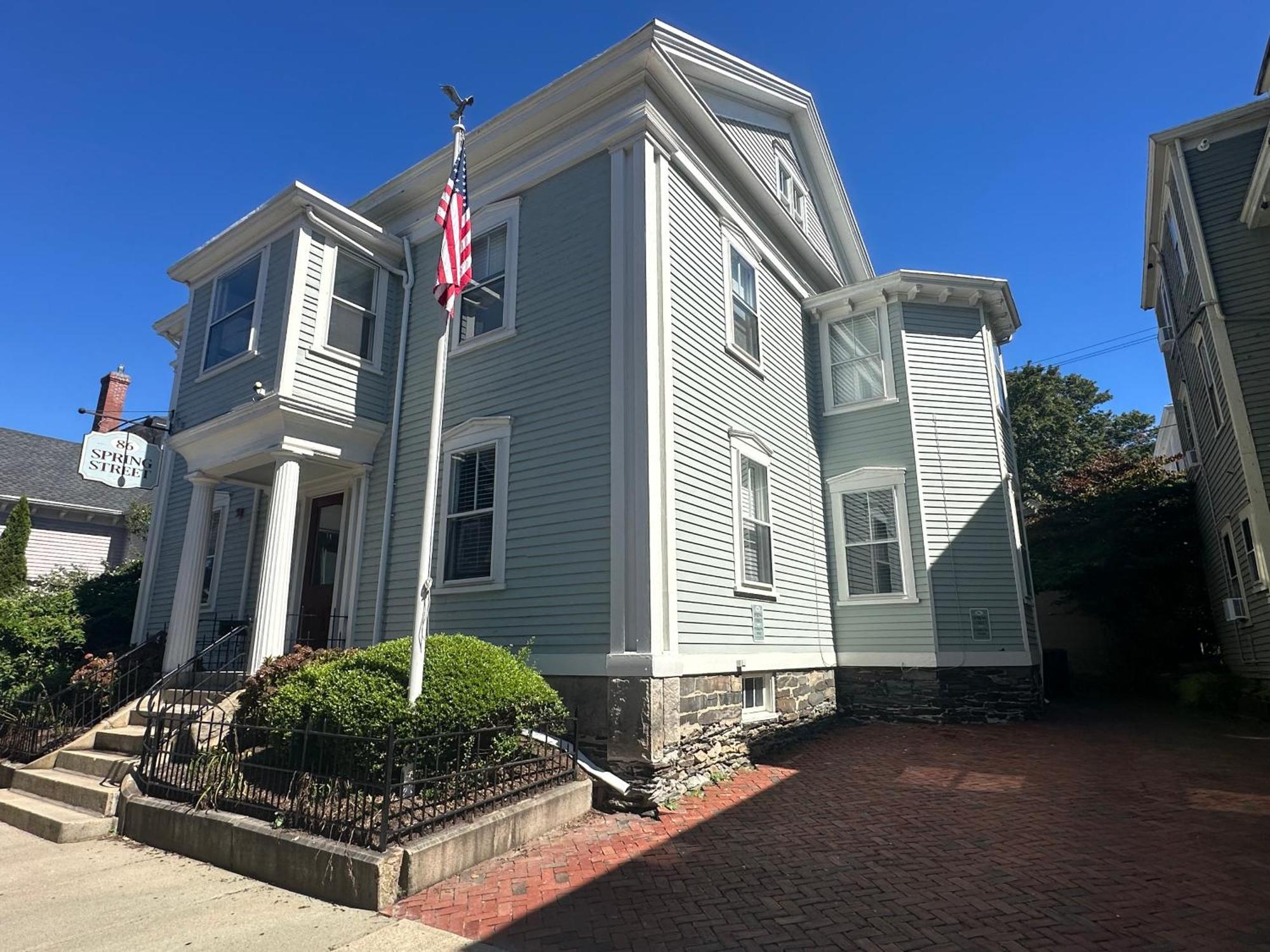 Entire Charming Victorian Home Downtown Newport Tower Eksteriør billede