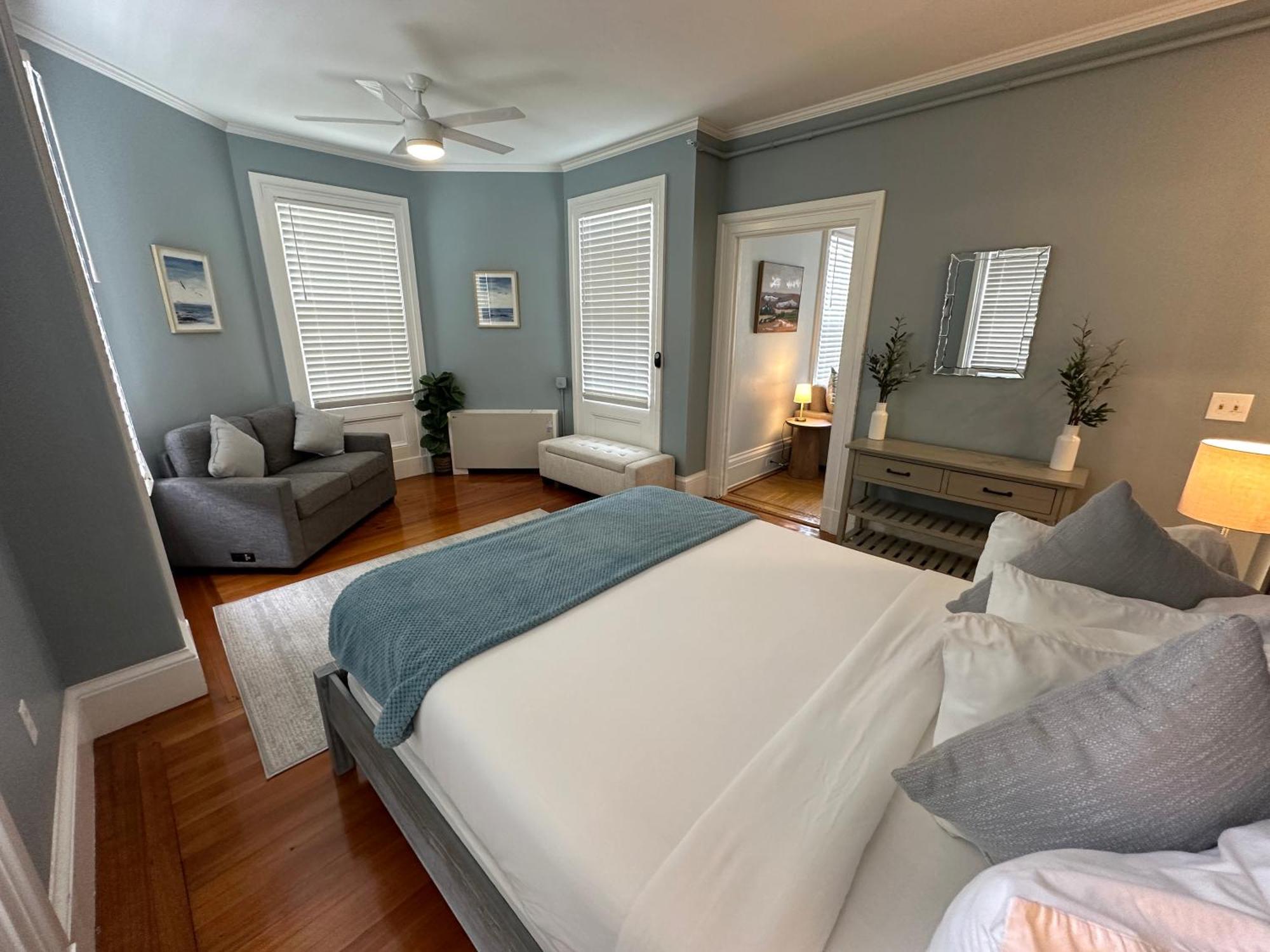 Entire Charming Victorian Home Downtown Newport Tower Eksteriør billede